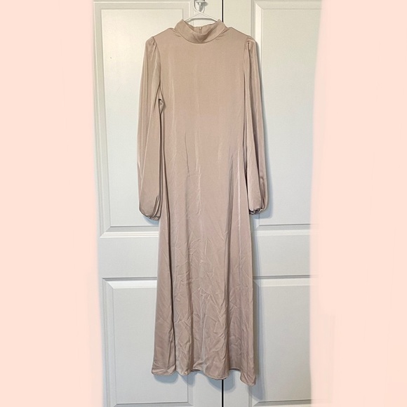 Zahraa the Label Light Pink Satin Long Sleeve Maxi Dress - Picture 1 of 7